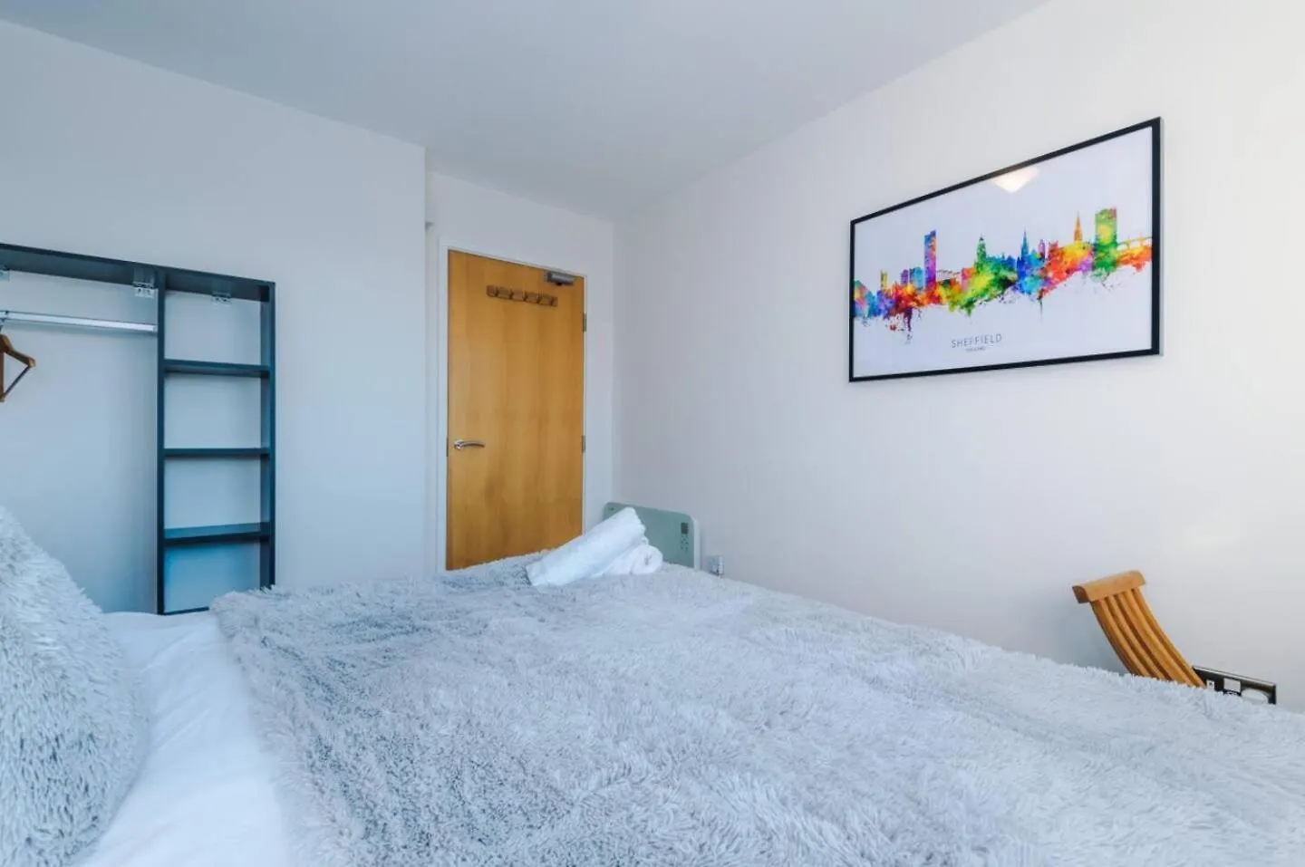 High-Spec Penthouse Central Free Parking Space Sheffield Apartment